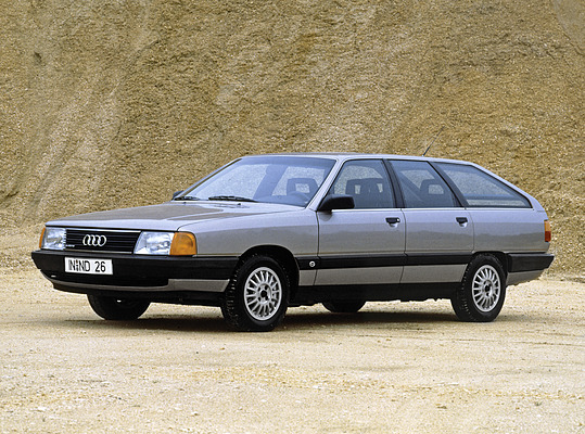 Audi 100 Avant (C3) (1983) - beim C3 war das Kombiheck noch stark von der Schräghecklimousine geprägt