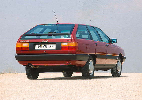 Image: Audi 100 Avant (C3) (1983) - the sloping rear window provided space for an additional rear spoiler