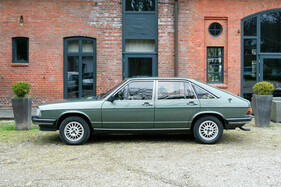 Audi 100 GL Avant (1979) - damals in dieser Klasse mit unkonventionellem Schrägheck (1979)