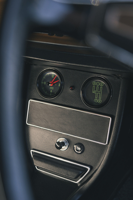 Audi 100 GL Zweitürer (1972) – Zeituhr und Schaltschema