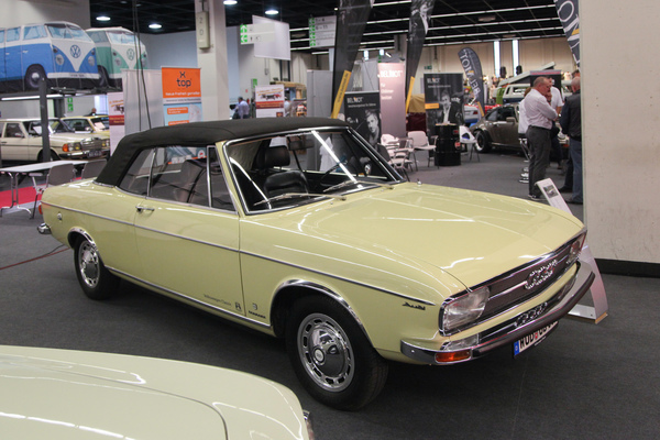 Audi 100 LS Cabriolet Karmann (1969) - Rarität von Volkswagen Classic (Retro Classics Cologne 2017)