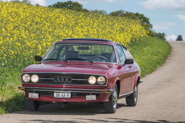 Audi 100 S Coupé (1976) - das Schiebedach war natürlich aufpreispflichtig