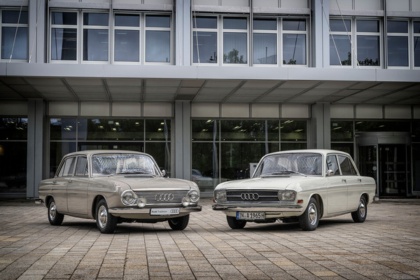 Bild: Audi 1965 (F 103) (1965) – der Apfel fällt nicht weit vom Stamm