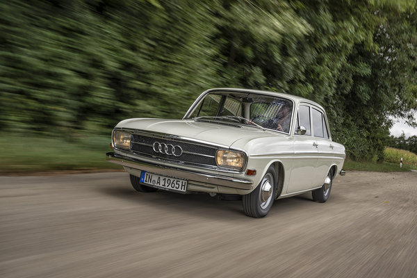 Audi 1965 (F 103) (1965)
