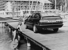 Audi 200 Avant quattro (1987) - kann 1700 bis 1900 kg ziehen (1987)