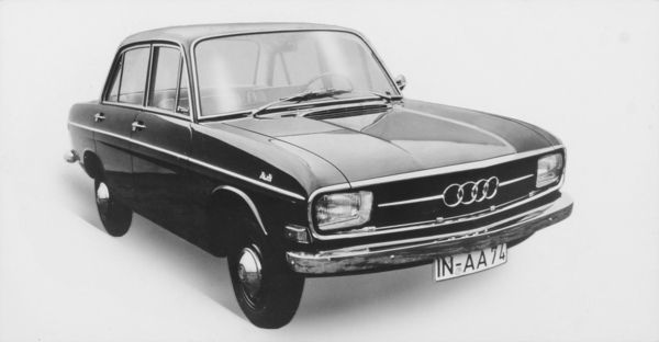 Audi 60 (1970) – Laufruhiger Motor mit 55 PS, aber etwas rauem Leerlauf