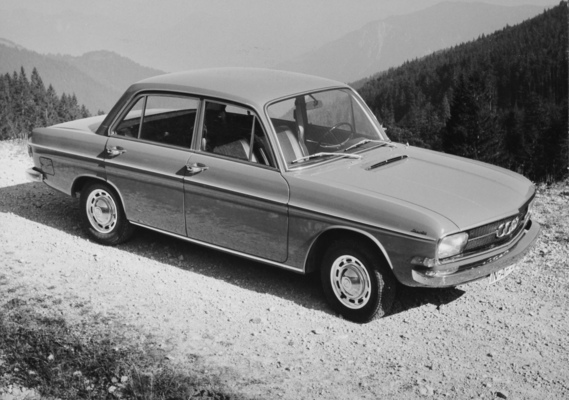 Audi 60 (1971) – Der grosse Gepäckraum fasst 600 Liter