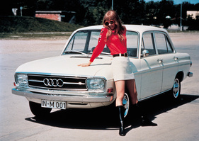 Bild Audi 60 L (1971) - 1,5 Liter Hubraum und 55 PS
