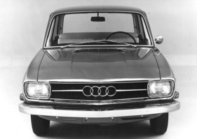 Audi 72 (1965) - Sicht von vorne