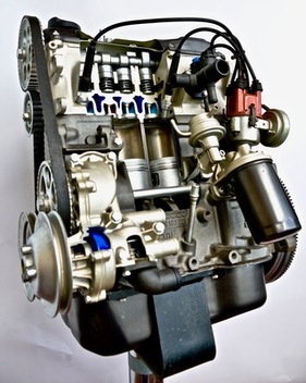 Audi 80 (1975) - Der Motor