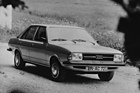 Audi 80 (1977) - nach dem Facelift nun mit rechteckigen Scheinwerfern