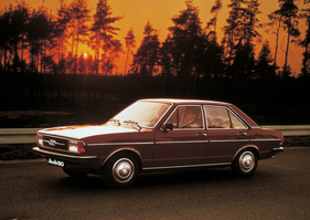 Audi 80 B1 Typ 82 (1976) Audi 80 B1 Typ 82 (1976)