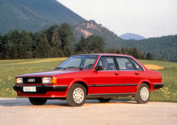 Audi 80 CD (1982)