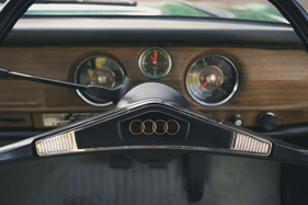 Audi 80 F103 Variant (1968) - Huptasten in Chrom