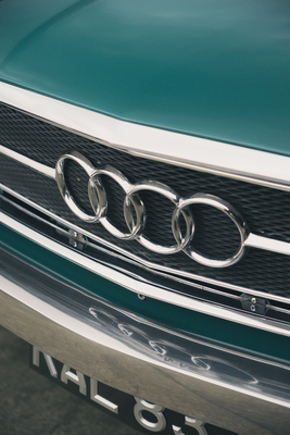 Audi 80 F103 Variant (1968) - Neue Bedeutung für die vier Ringe der Auto Union