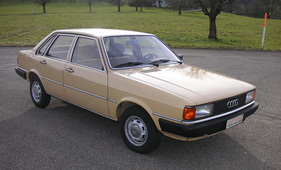 Audi 80 GLS (1980) - als Lot 005 am 25. April 2015 an der Versteigerung der Oldtimer Galerie in Toffen Audi 80 GLS (1980) - als Lot 005 am 25. April 2015 an der Versteigerung der Oldtimer Galerie in Toffen