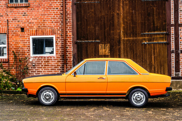 Audi 80 GTE (1975) – klassische Dreivolumen-Silhouette