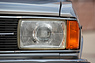 Audi 80 L (1976) - viereckige Breitbandscheinwerfer (© Bruno von Rotz, 2022) Audi 80 L (1976) - viereckige Breitbandscheinwerfer (© Bruno von Rotz, 2022)