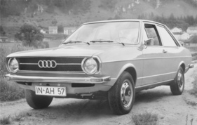 Audi 80 LS (1974) – Ein relativ zierliches Auto