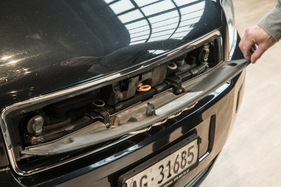 Audi A2 1.4 TDI (2001) – Klappe auf, der Ölmesstab fällt einem als erstes ins Auge