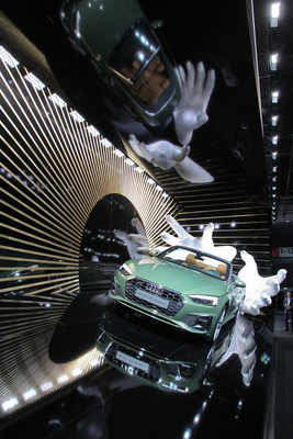 Audi A5 40 TDI quattro Cabriolet (2019) - aufwändig inszeniert - IAA in Frankfurt 2019