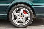 Audi Avant RS2 (1995) - in der Serie fehlt das Porsche-Wappen auf den Rädern, die Bremszangen waren aber immer beschriftet
