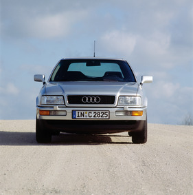 Audi Coupé (1989) - eleganter Typ 89