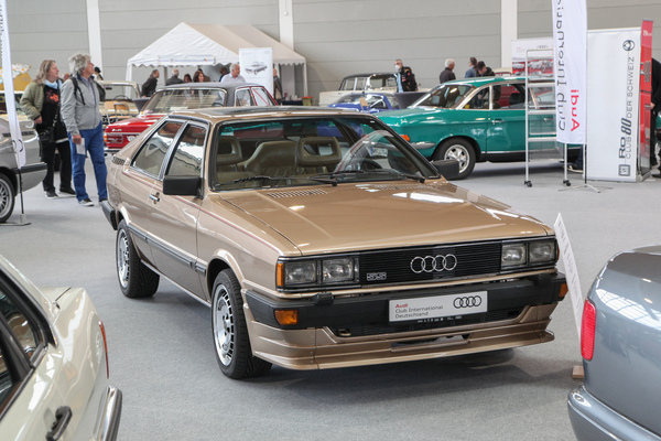 Audi Coupé GT 5S (1981) - Typ 81 (B2) - mit dem 1921 cm3 grossen Fünfzylindermotor und 115 PS (ohne Kat) - Motorworld Classics Bodensee 2022