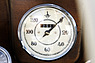 Audi Front (1936) - Bis 120 km/h zeigt der Geschwindigkeitsmesser (© Vesa Eskola, 2012) Audi Front (1936) - Bis 120 km/h zeigt der Geschwindigkeitsmesser (© Vesa Eskola, 2012)