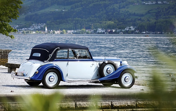 Audi Front (1936) - Das Verdeck lässt sich in kurzer Zeit öffnen