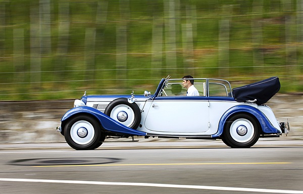 Audi Front (1936) - Sportliche Silhouette - lange Motorhaube und kurze Überhänge - Fahrgestellnummer 88691