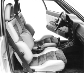 Audi Quattro Sport (1983) - eines von vier Baur-Vorserienfahrzeugen - Recaro-Schalensitze
