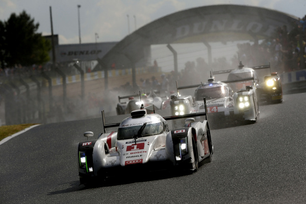 Image: Audi R18 e-tron quattro (2014) - Lucas di Grassi, Tom Kristensen and Marc Gené take second place in the 2014 24 Hours of Le Mans with the number 1 car