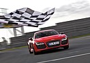 Image: Audi R8 e-tron (2012) - on the circuit during tests