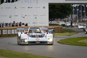 Audi R8R (2000) - 31. Goodwood Festival of Speed 2024