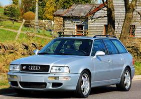 Audi RS2 Avant (1995) - angeboten als Lot 36 an der Bonhams Spa Classic Versteigerung am 21. Mai 2017 Audi RS2 Avant (1995) - angeboten als Lot 36 an der Bonhams Spa Classic Versteigerung am 21. Mai 2017