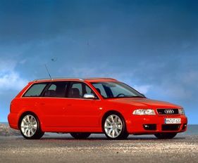 Audi RS4 Avant (2001) - der RS4 folgte dem RS2 nach und bot erstmals einen V6 biturbo mit 380 PS