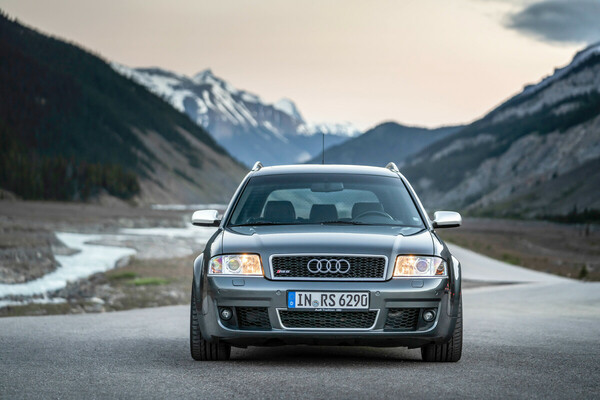 Audi RS6 Avant (2002) – stämmiger Auftritt im Rückspiegel