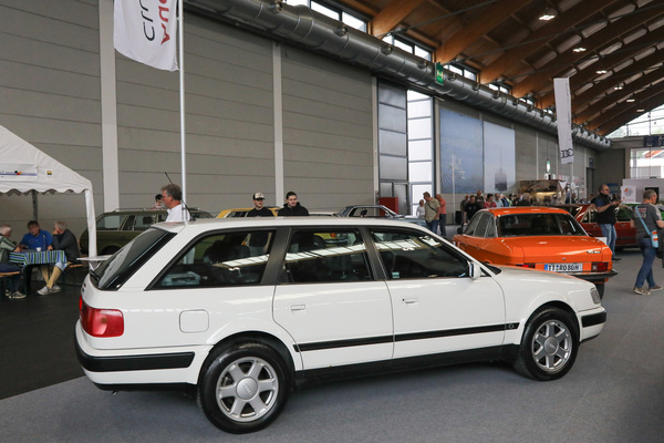 Audi S4 Avant (1993) - 230 PS mit Katalysator, rund 16'000 Exemplare wurden gebaut - Klassikwelt Bodensee 2024