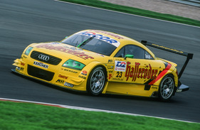 Audi TT-R (2000) - eingesetzt in den Jahren 2000 bis 2003, am Lenkrad Tomcyk