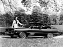 Audi quattro (1981) - vom normalen Coupé unterscheidet sich der schnelle quattro u.a. durch Kotflügelverbreiterungen und die Doppelscheinwerfer