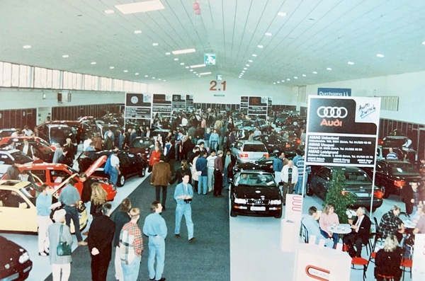 Bild: Audi und Volkswagen - Auto Zürich 1991