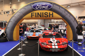 Auf dem Ford-Stand wurde der 1-2-3-Zieleinlauf von Le Mans des Jahres 1966 gefeiert - gesehen an der Techno Classica 2016