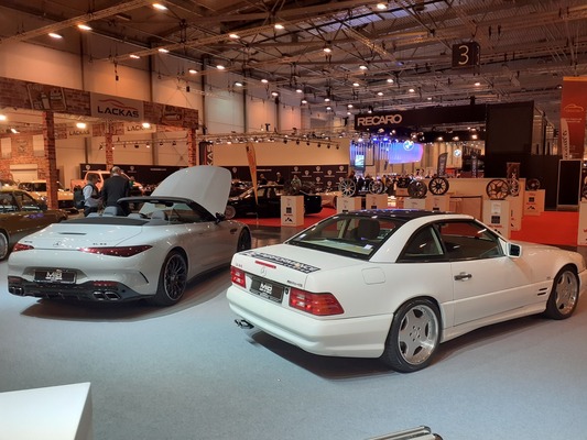 Auf dem Stand der Mercedes-Fan-World - Essen Motor Show 2022