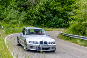 Image for article Premiere for ADAC Youngtimer Tour at Klassikwelt Bodensee 2025 - Zwischengas raffles off a starting place