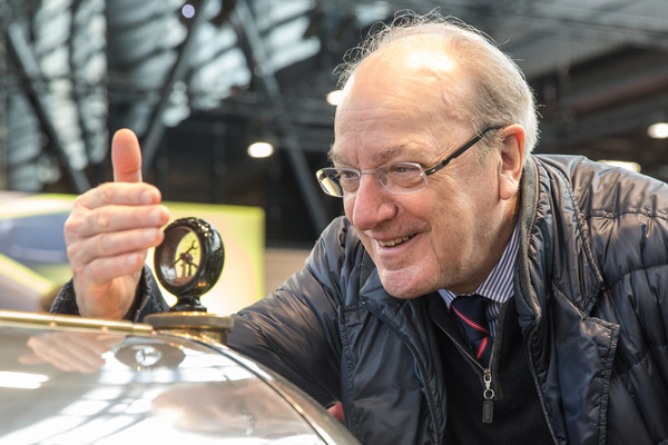 Auf jeden Fall zeigte sich die Freude am 100-jährigen Bentley um ein Vielfaches grösser, …