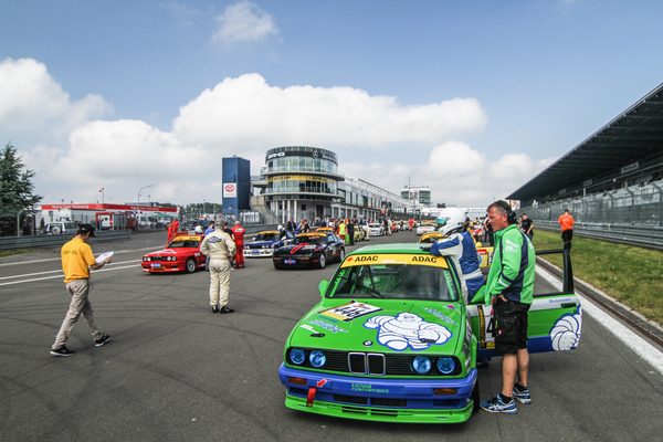 Line-up for the Youngtimer Trophy - Historic Trophy Nürburgring 2015