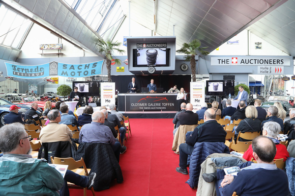 Auktionsgeschehen - Frühlingsversteigerung der Oldtimer Galerie Toffen am 25. März 2023