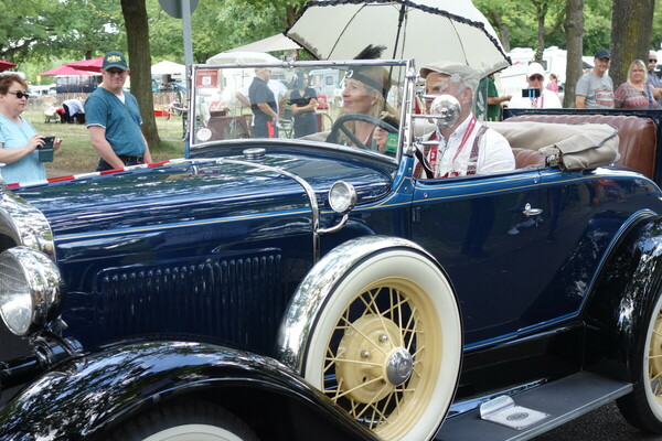 Ausfahrt bei sommerlichen Temperaturen – Classic Days Düsseldorf 2022