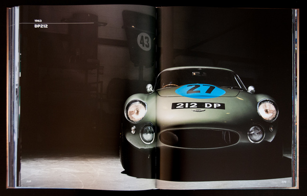 Ausschnitt aus dem Buch «The Aston Martin Book» von René Staud